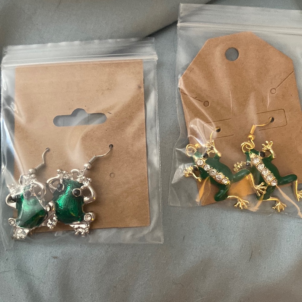 Frog earrings